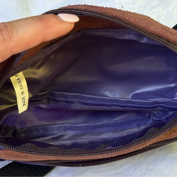 Vintage Purple Northwest Territory Fanny Pack with Suede Lining and 3 Pockets - Picture 8 of 11